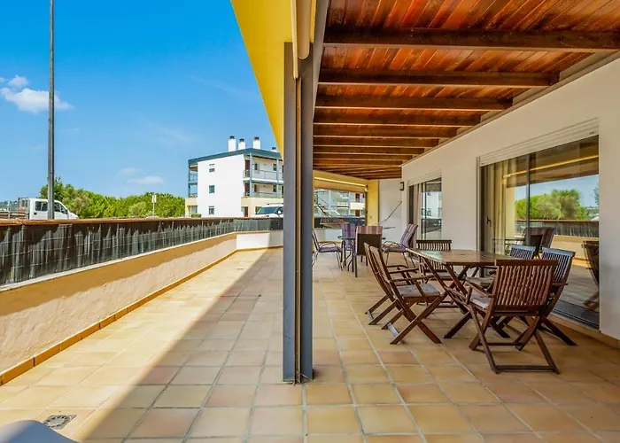 Apartamento Wonderful Flat W/ Big Patio By Lovelystay *
