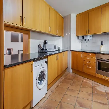 Wonderful Flat With Big Patio & Pool By Lovelystay