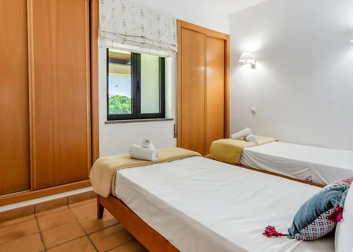 Wonderful Flat W/ Big Patio By Lovelystay